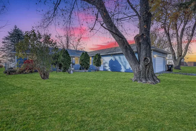 $250,000 | 849 North Piatt Street, Bement, IL 61813