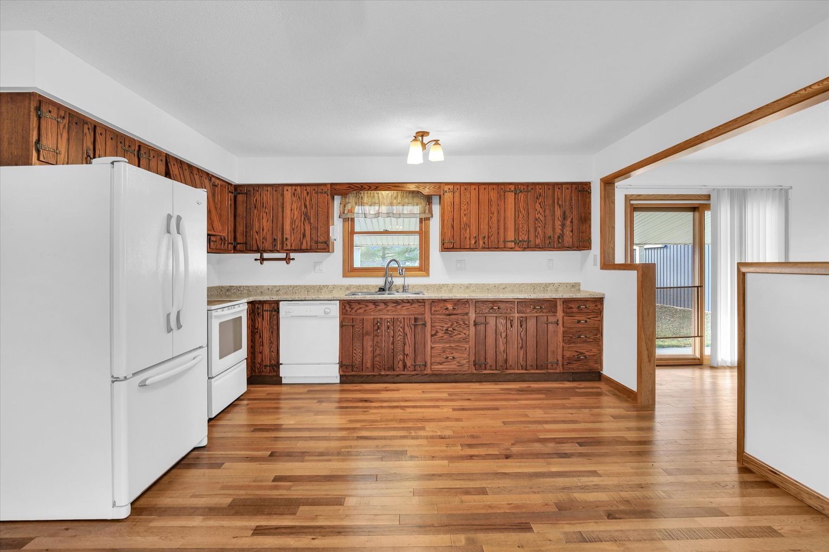 849 North Piatt Street Bement, IL 61813 - Photo 10 of 42