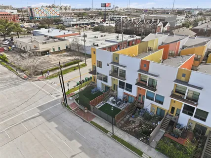 $470,000 | 2301 Crawford Street, Houston, TX 77004