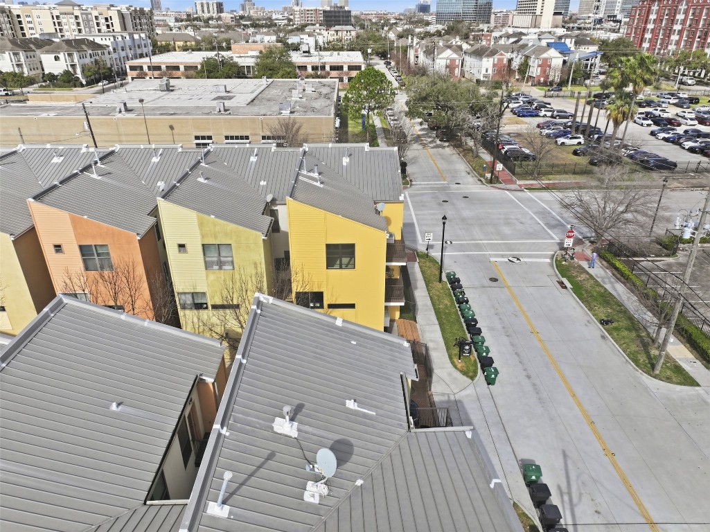 2301 Crawford Street Houston, TX 77004 - Photo 28 of 32 NEW EXTERIOR HARDY PLANK