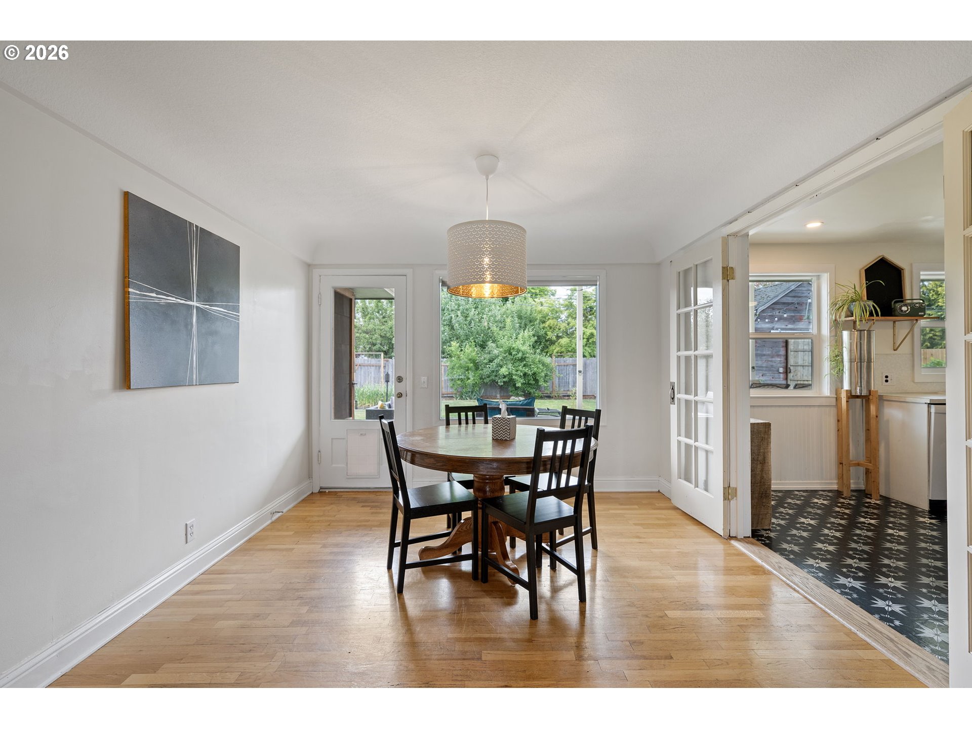 765 Louis Street Eugene, OR 97402 - Photo 10 of 45 a dining room with furniture and window
