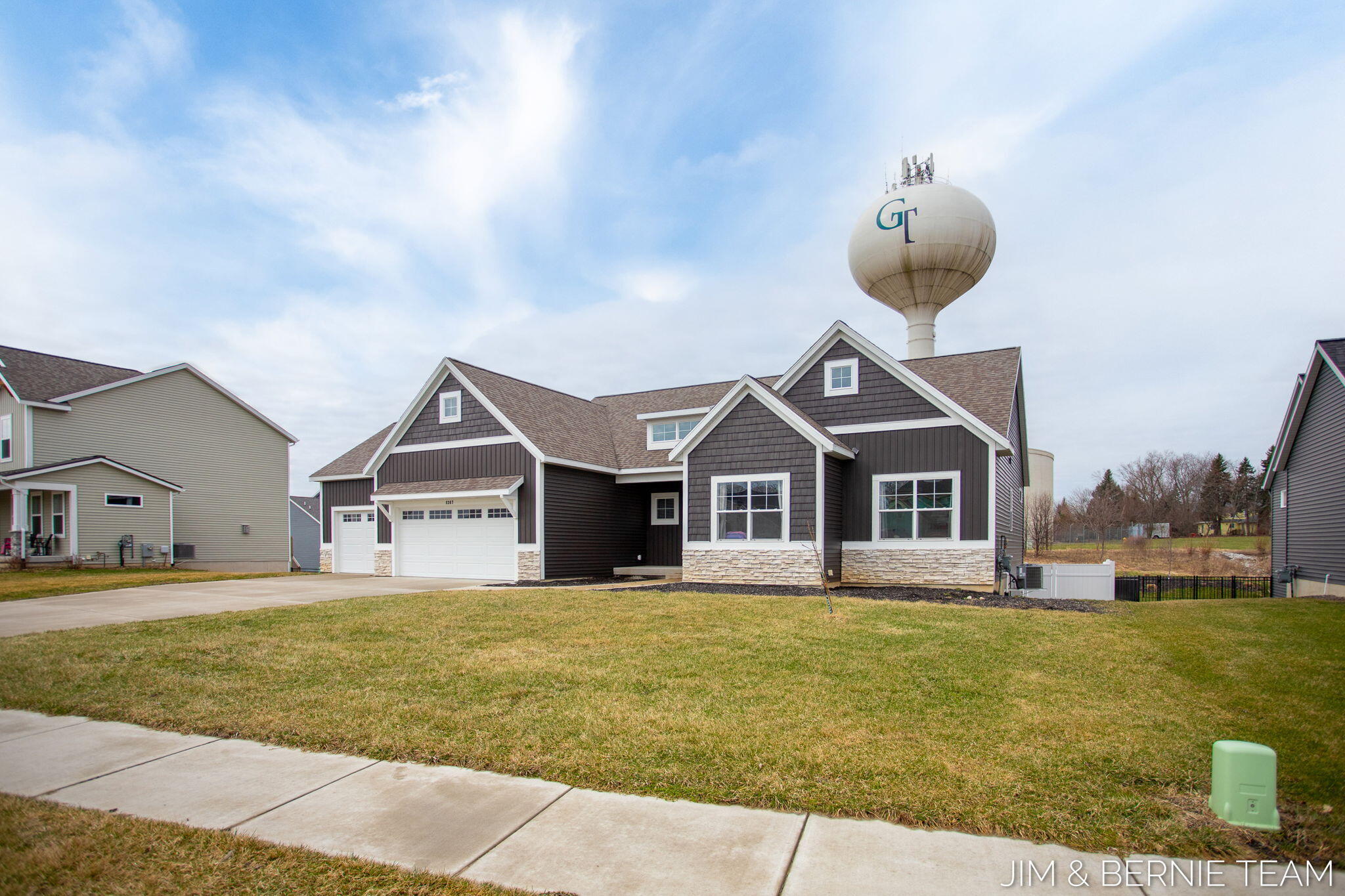 8367 Bauer Rdg Avenue Jenison, MI 49428 - Photo 40 of 52 40