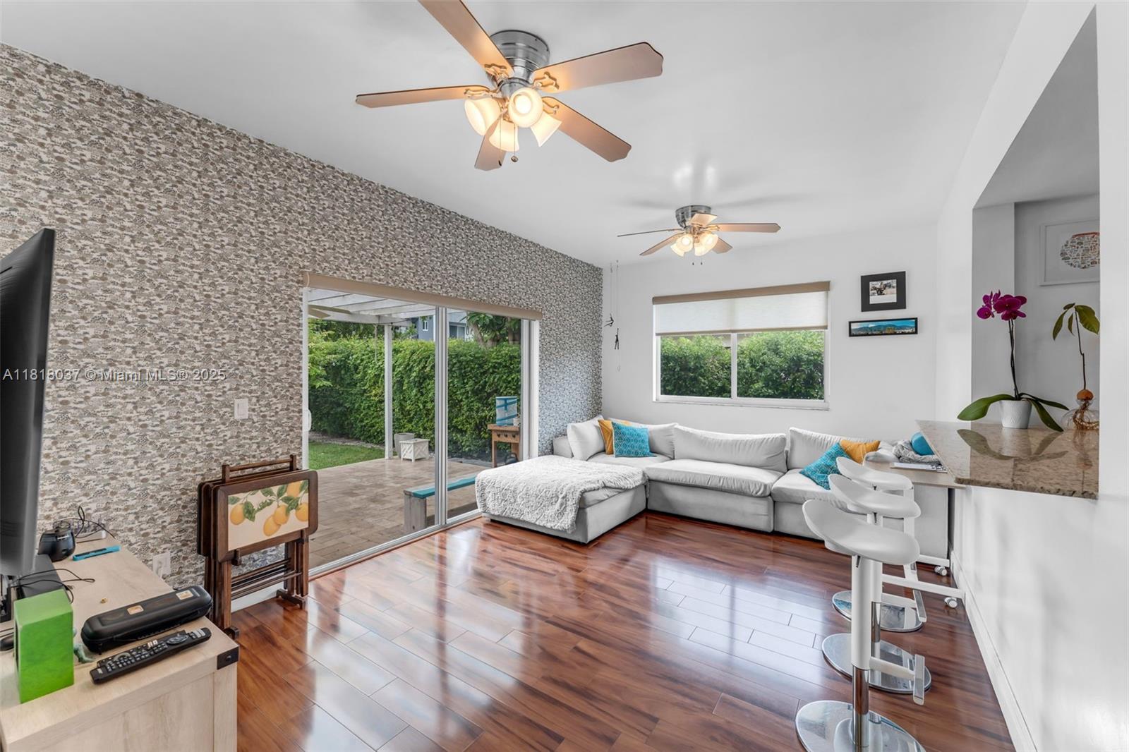 3075 Southwest 19th Street Miami, FL 33145 - Photo 14 of 35 Gallery Image 14