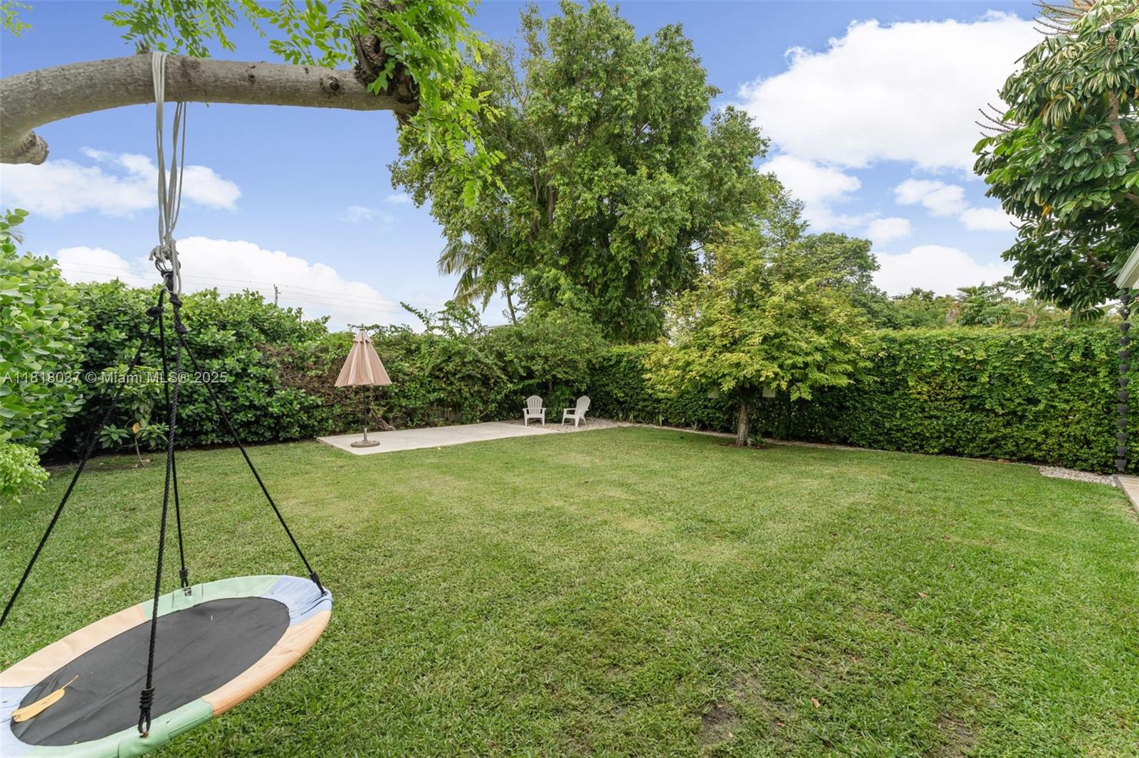 3075 Southwest 19th Street Miami, FL 33145 - Photo 31 of 35 Gallery Image 31