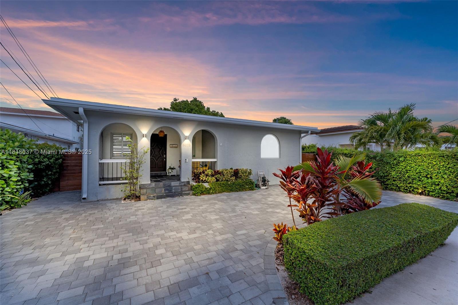 3075 Southwest 19th Street Miami, FL 33145 - Photo 4 of 35 Gallery Image 4