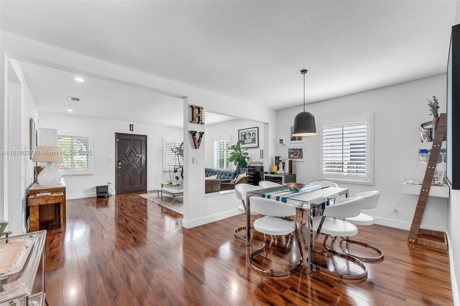 3075 Southwest 19th Street Miami, FL 33145 - Photo 9 of 35 Gallery Image 9