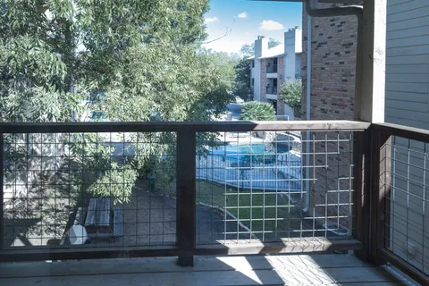 $184,000 | 421 West San Antonio Street, Unit E4, San Marcos, TX 78666