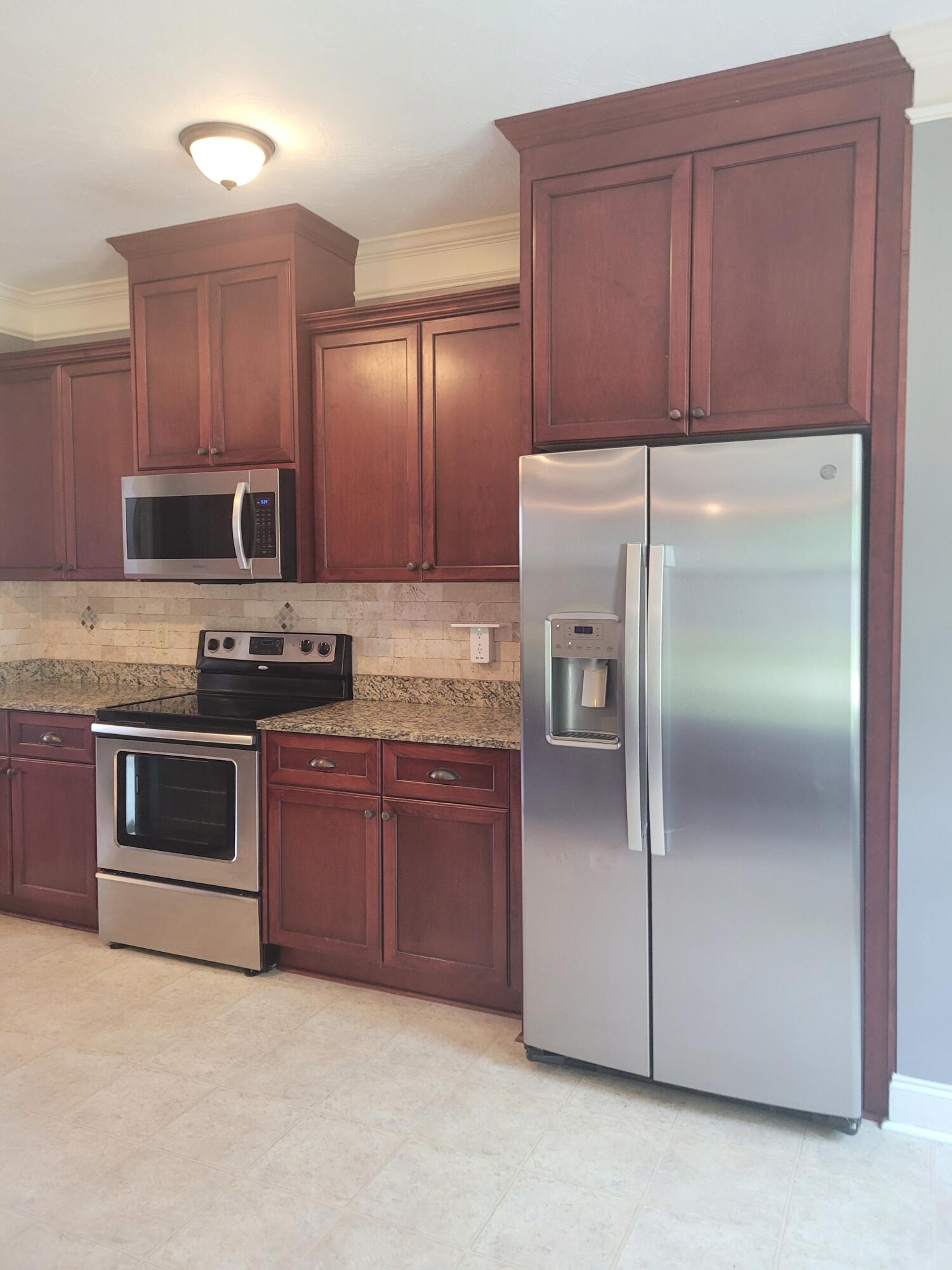 1764 Deer Chase Lane Hephzibah, GA 30815 - Photo 8 of 16 1764 Deerchase Lane_ Kitchen with side b