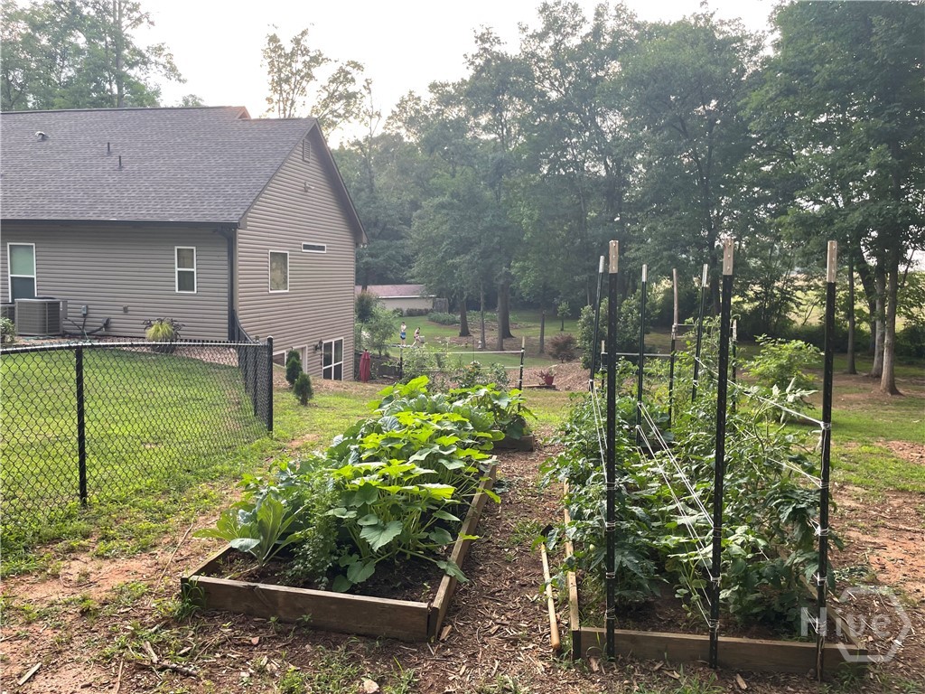 1260 Nelms Road Carnesville, GA 30521 - Photo 27 of 30 Garden Area