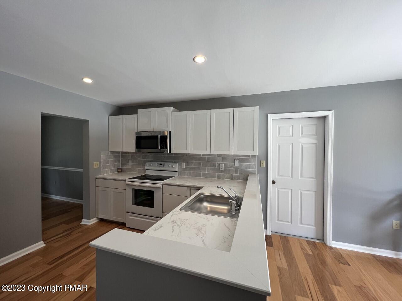 2149 Locust Ridge Road Pocono Lake, PA 18347 - Photo 12 of 24 thumbnail_IMG_6283