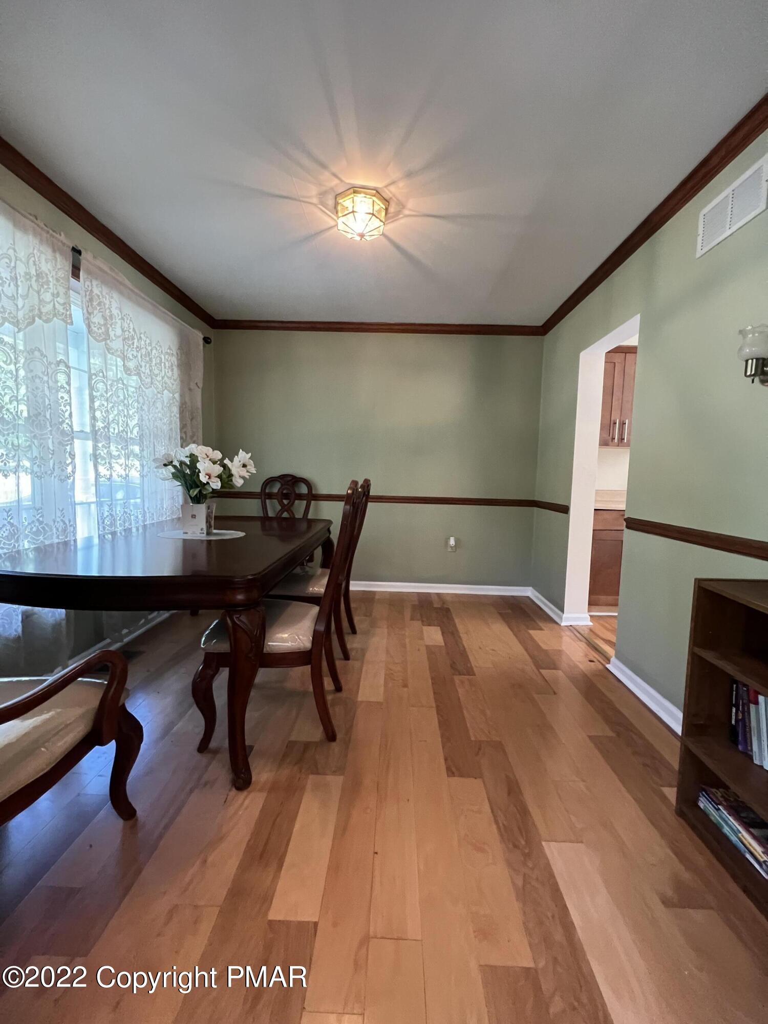 2149 Locust Ridge Road Pocono Lake, PA 18347 - Photo 10 of 24 dinning