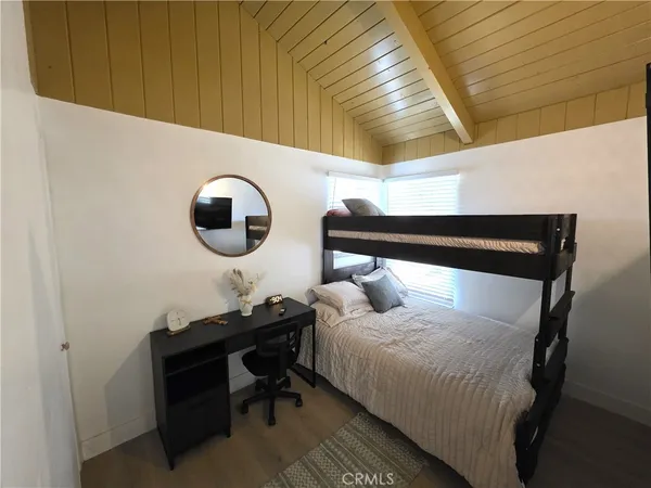 $435,000 | 738 West Victoria Court, Lake Arrowhead, CA 92352