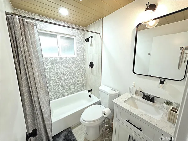 $435,000 | 738 West Victoria Court, Lake Arrowhead, CA 92352