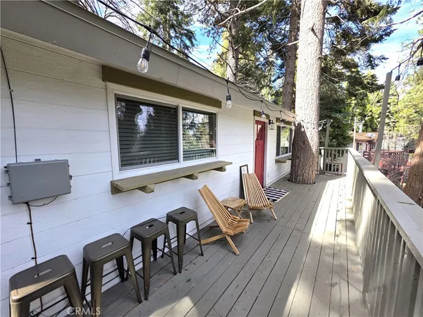 $435,000 | 738 West Victoria Court, Lake Arrowhead, CA 92352