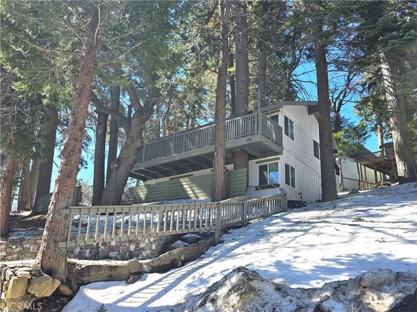 $435,000 | 738 West Victoria Court, Lake Arrowhead, CA 92352
