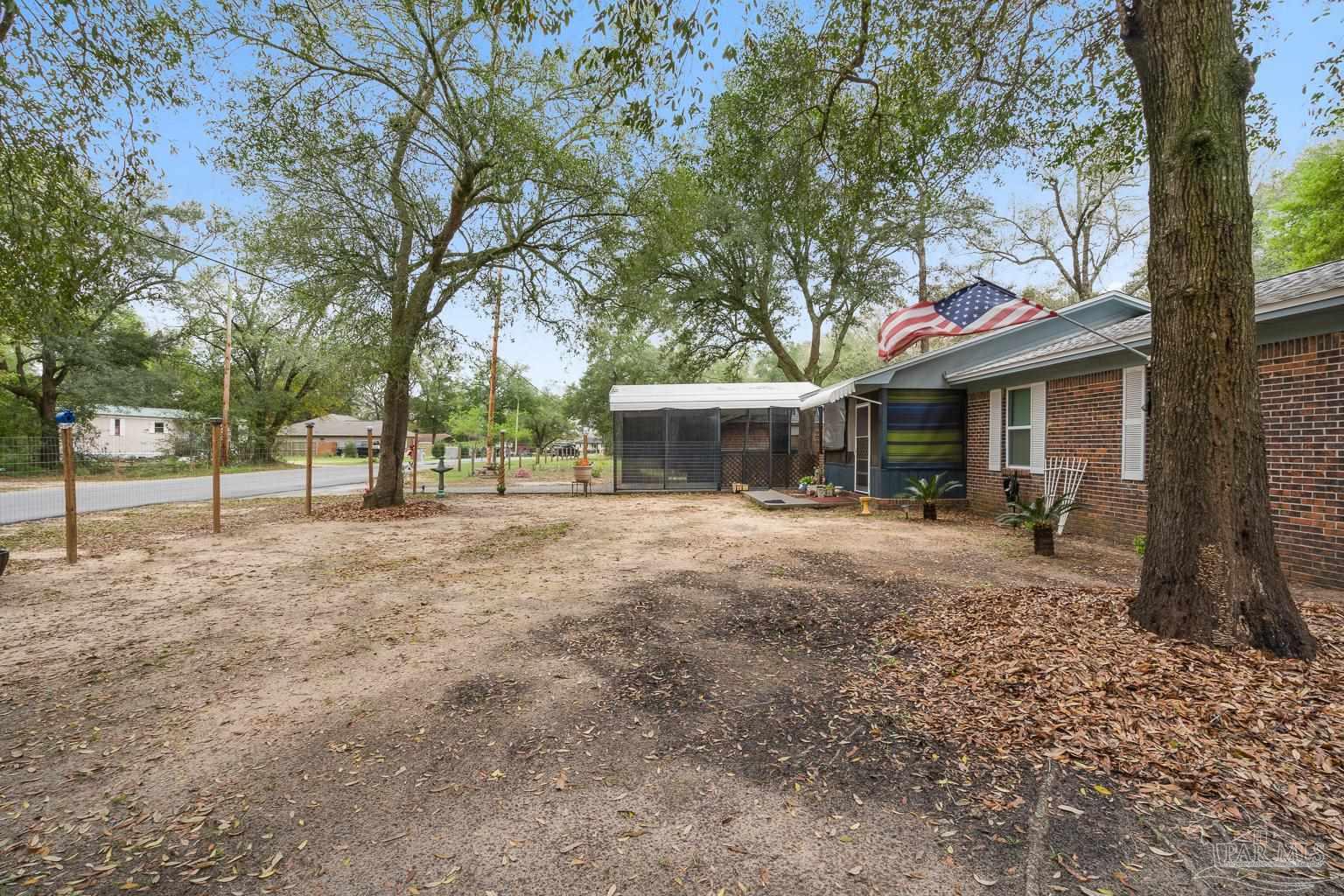 4235 Reinsma Road Milton, FL 32583 - Photo 4 of 32