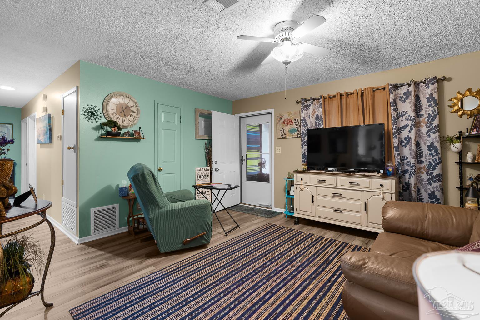 4235 Reinsma Road Milton, FL 32583 - Photo 9 of 32