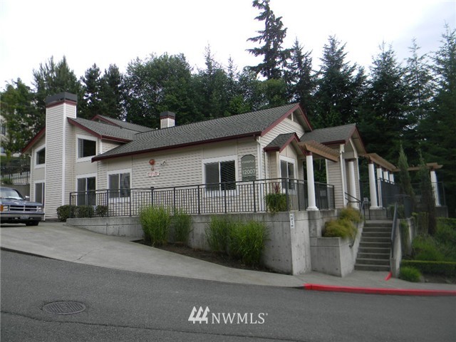 3914 243rd Place Southeast, Unit L304 Bothell, WA 98021 - Photo 1 of 19