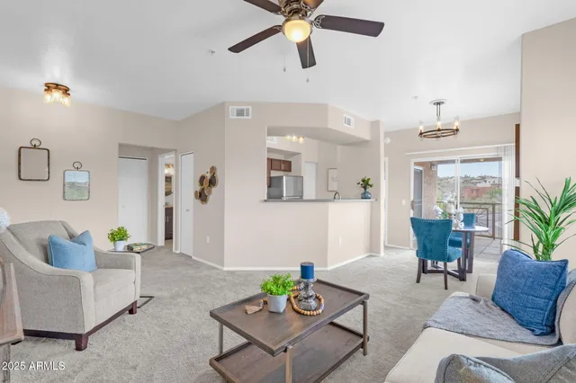 $264,900 | 13700 North Fountain Hills Boulevard, Unit 353, Fountain Hills, AZ 85268