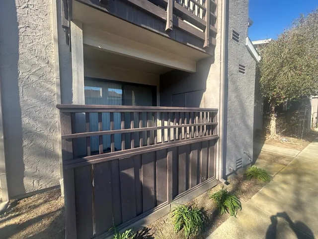$360,000 | 427 West Laurel Drive, Unit A, Salinas, CA 93906
