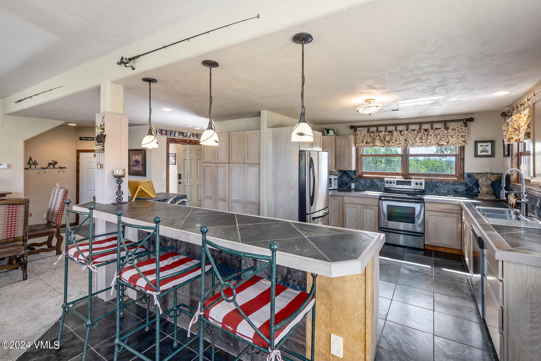 3400 Sweetwater Road Gypsum, CO 81637 - Photo 27 of 46 138A1725_1