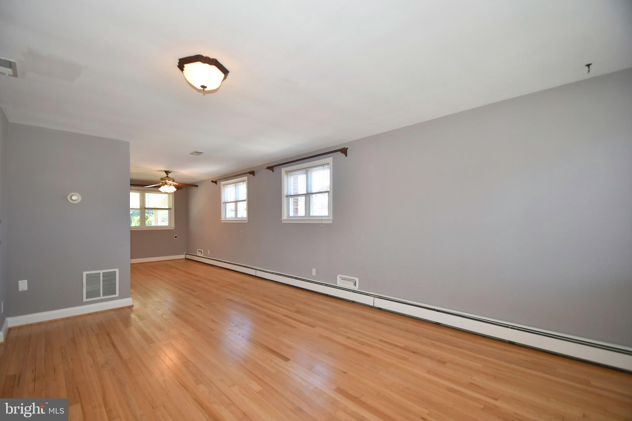 2301 Searles Road Baltimore, MD 21222 - Photo 8 of 40