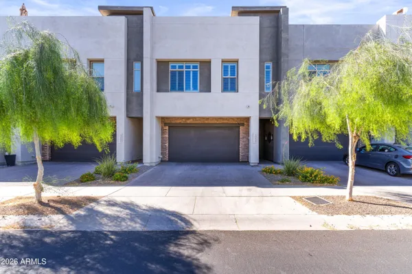 $650,000 | 1956 West Kinfield Trail, Phoenix, AZ 85085