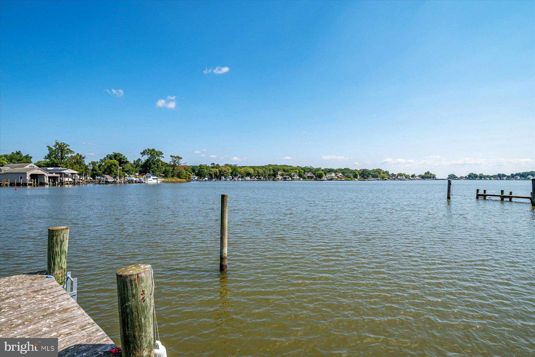 3830 Clarks Point Road Middle River, MD 21220 - Photo 13 of 37