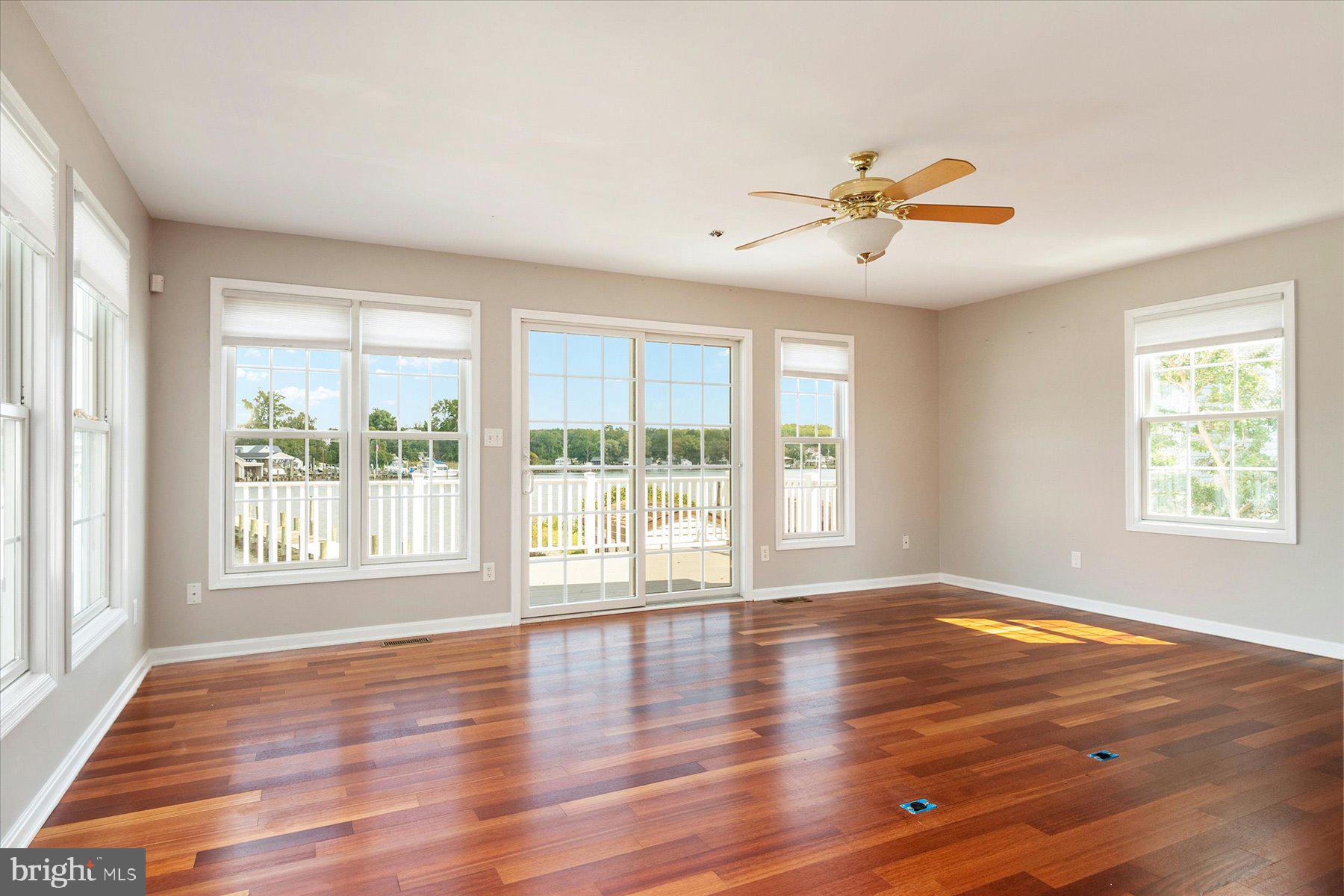 3830 Clarks Point Road Middle River, MD 21220 - Photo 14 of 37