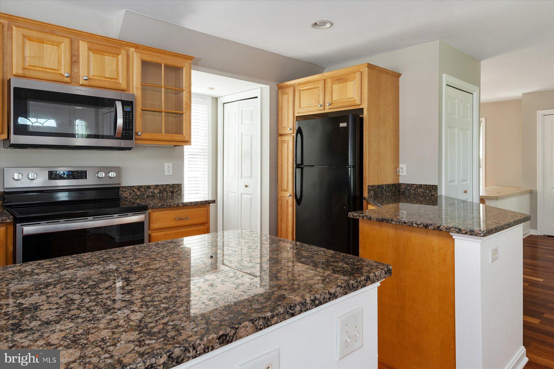 3830 Clarks Point Road Middle River, MD 21220 - Photo 19 of 37