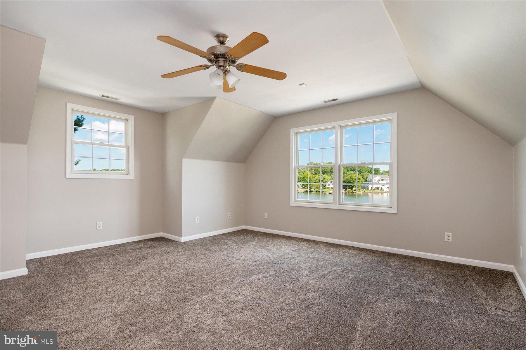 3830 Clarks Point Road Middle River, MD 21220 - Photo 26 of 37