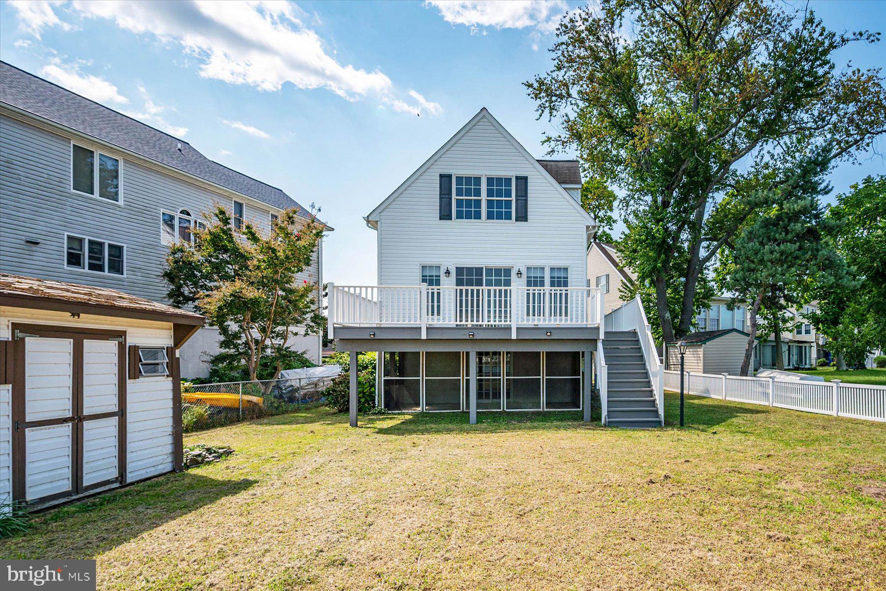 3830 Clarks Point Road Middle River, MD 21220 - Photo 4 of 37