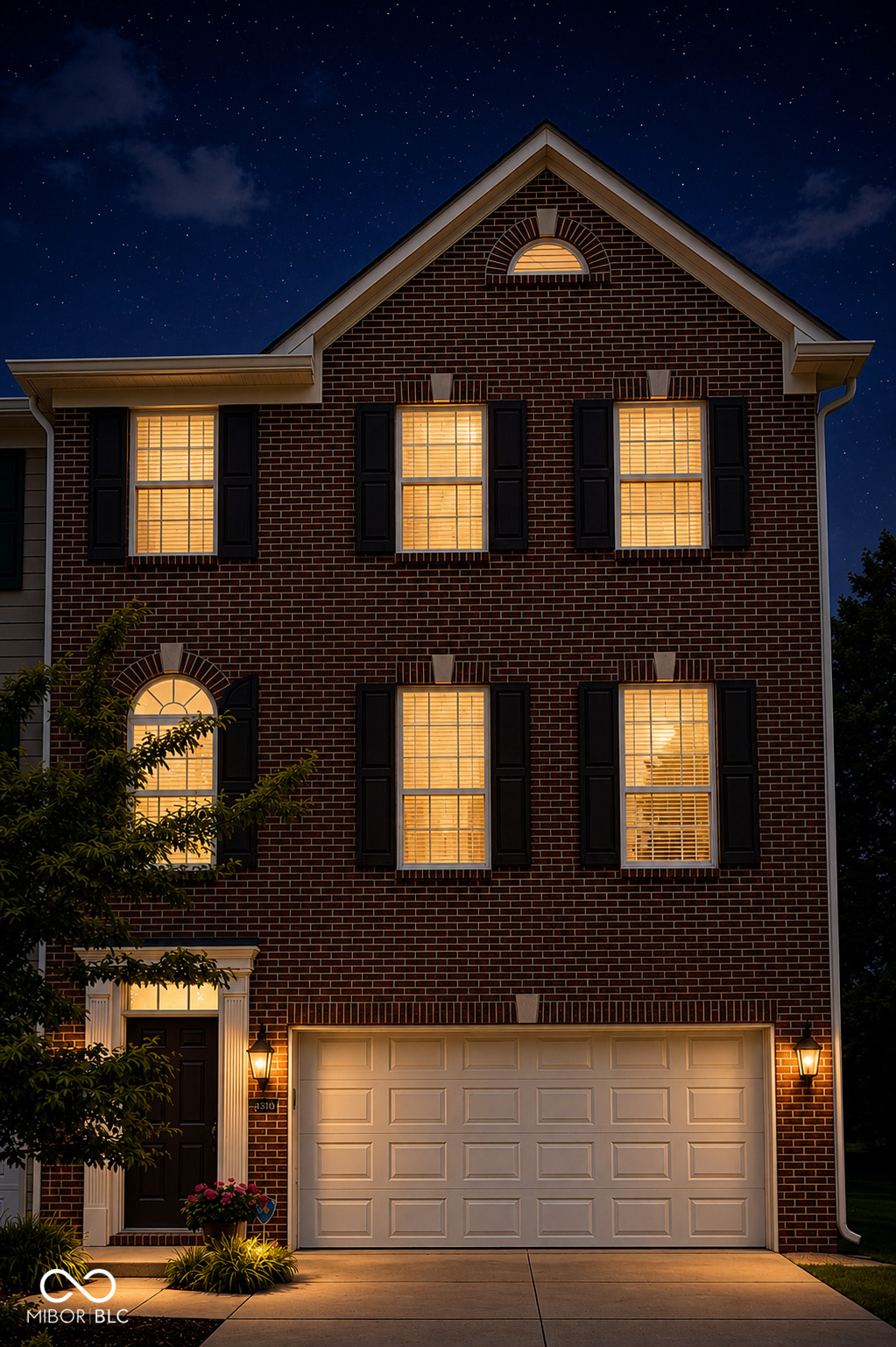 9098 Rider Drive Fishers, IN 46038 - Photo 3 of 33