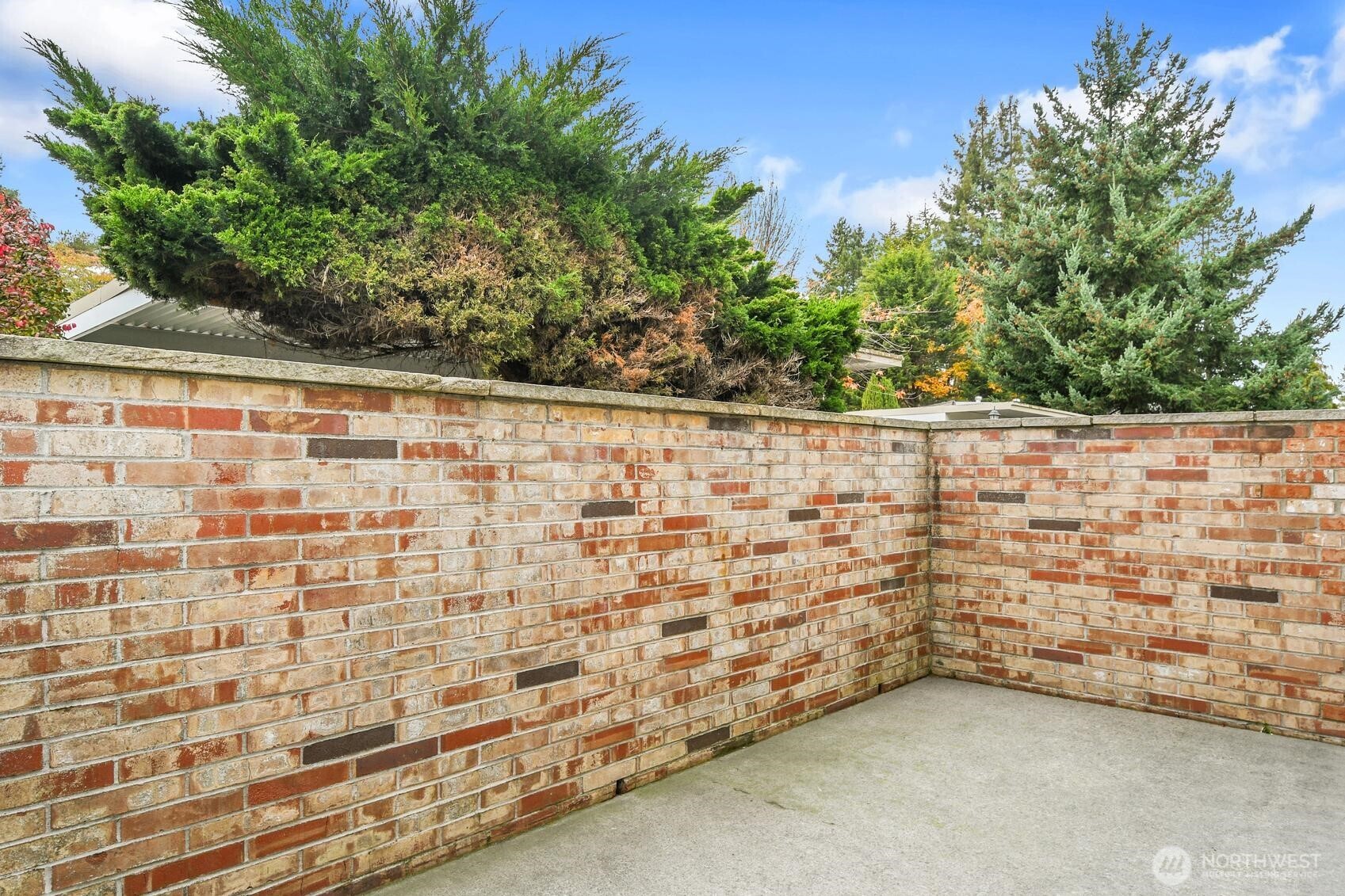 184 Southwest 200th Street Normandy Park, WA 98166 - Photo 4 of 20 a view of an outdoor space