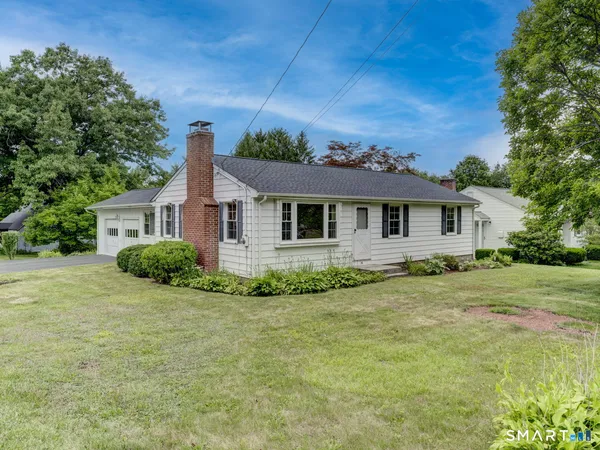 $2,400 | 36 Westview Terrace, Berlin, CT 06037