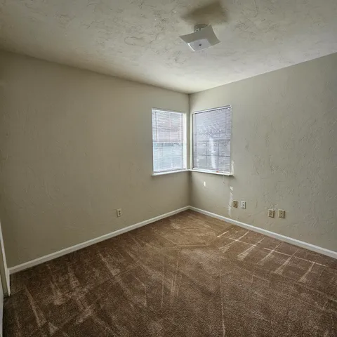 $1,950 | 261 Starmount Drive, Tallahassee, FL 32312