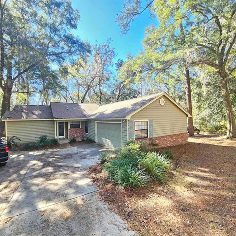 $1,950 | 261 Starmount Drive, Tallahassee, FL 32312