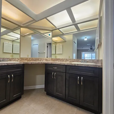 $1,950 | 261 Starmount Drive, Tallahassee, FL 32312