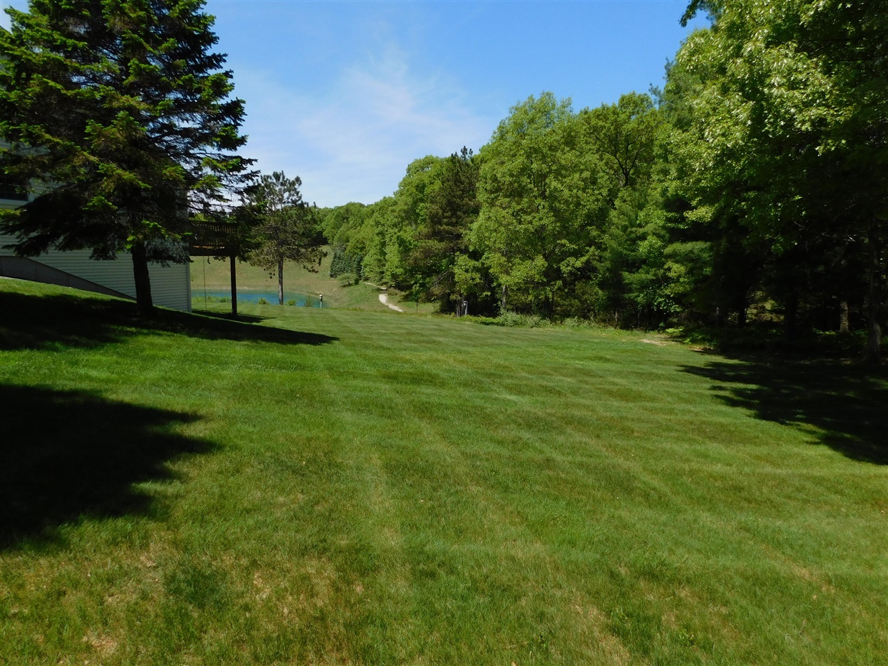 1774 Pine Ridge Drive Manistee, MI 49660 - Photo 7 of 53