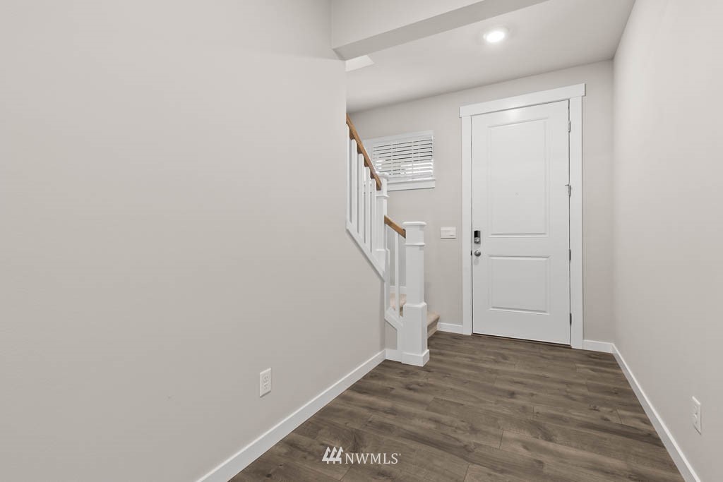 5929 Waverly Road Southwest, Unit 23 Port Orchard, WA 98367 - Photo 2 of 18 Gallery Image 2