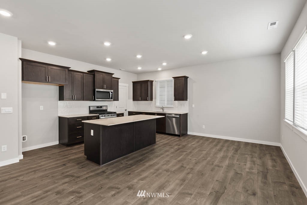 5929 Waverly Road Southwest, Unit 23 Port Orchard, WA 98367 - Photo 6 of 18 Gallery Image 6