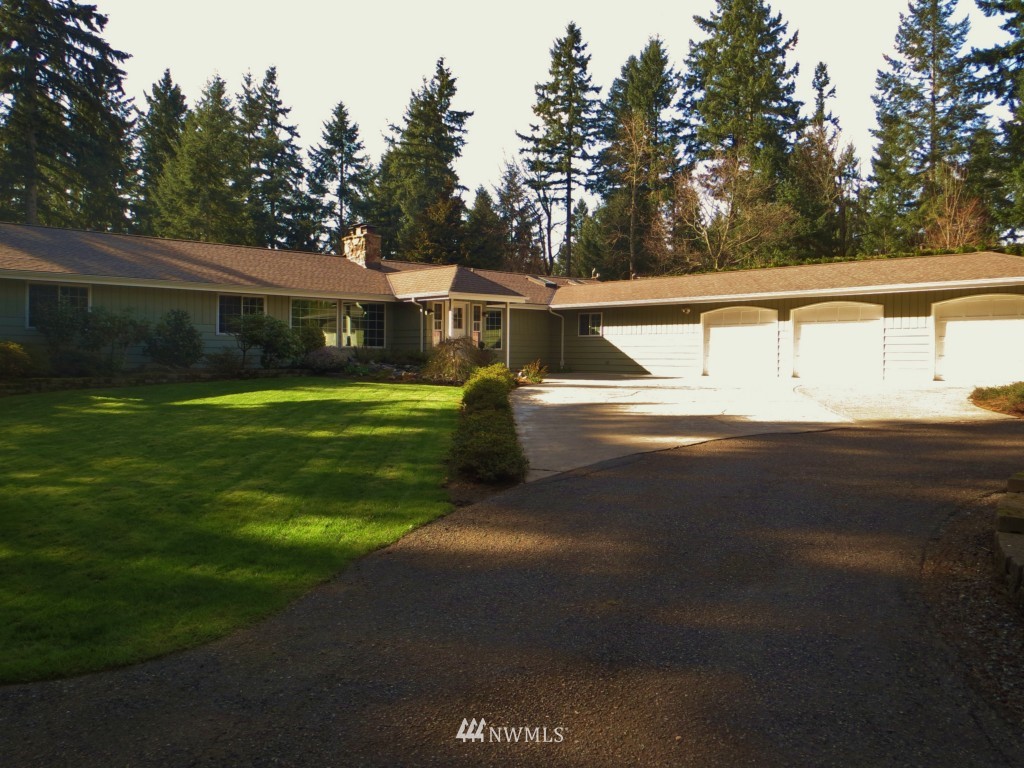 14033 180th Avenue Southeast Renton, WA 98059 - Photo 1 of 15 Gallery Image 1