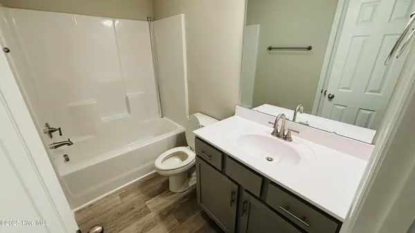 $1,600 | 1151 Cross Creek Circle, Unit D, Greenville, NC 27834