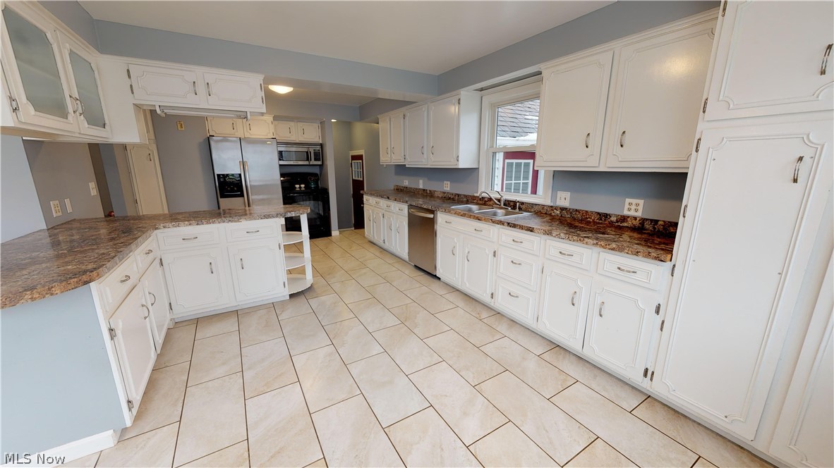 8262 Midland Road Mentor, OH 44060 - Photo 3 of 30 Gallery Image 3