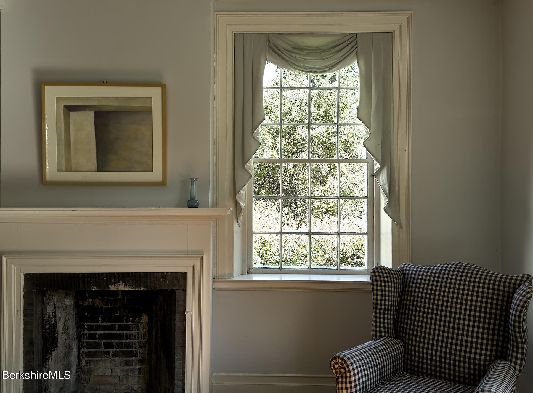 17 East Street Stockbridge, MA 01262 - Photo 19 of 43 Copy of DR FP and Window closeup