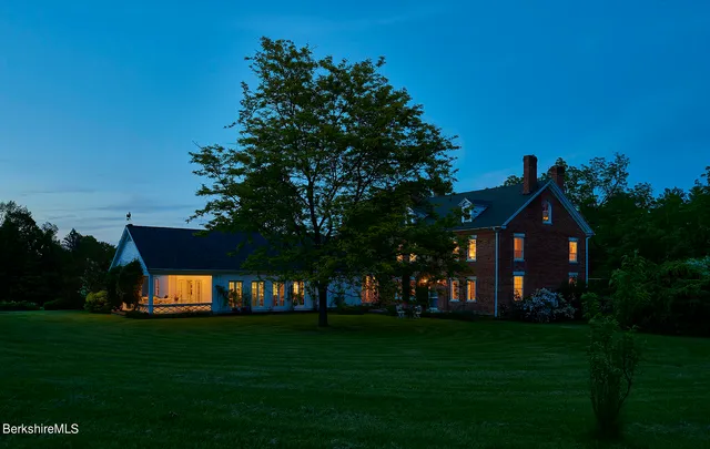 a picture of a room with a white wall and white