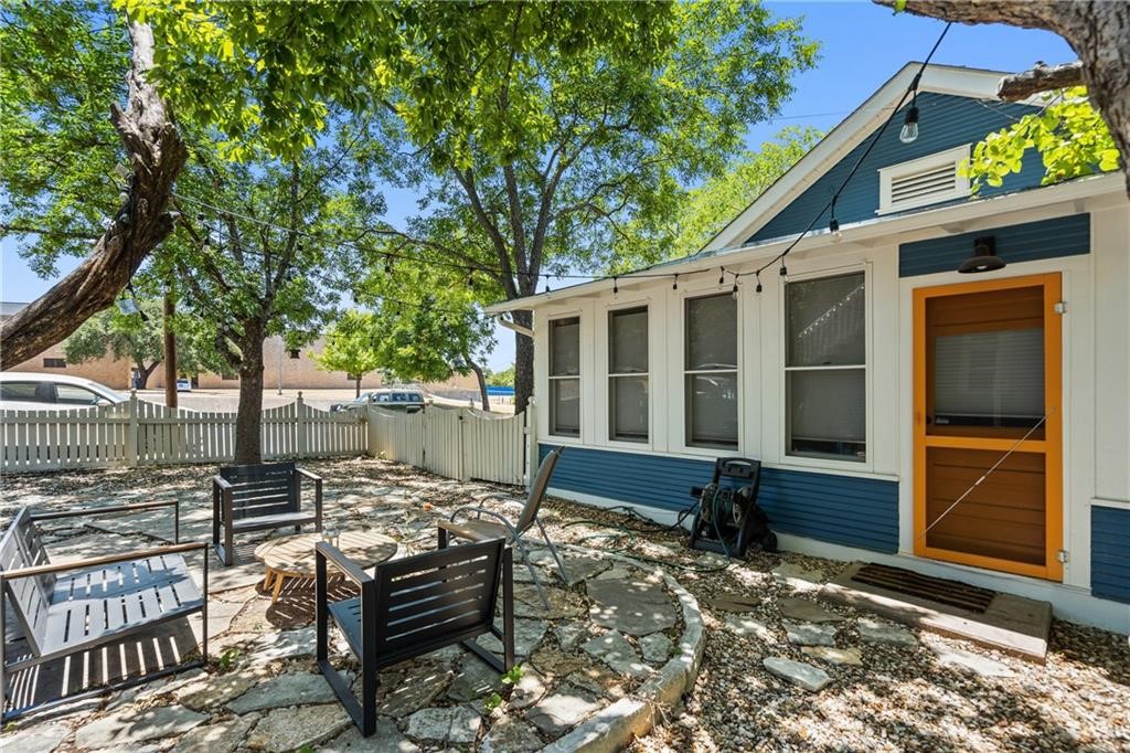 1811 Nickerson Street Austin, TX 78704 - Photo 13 of 35