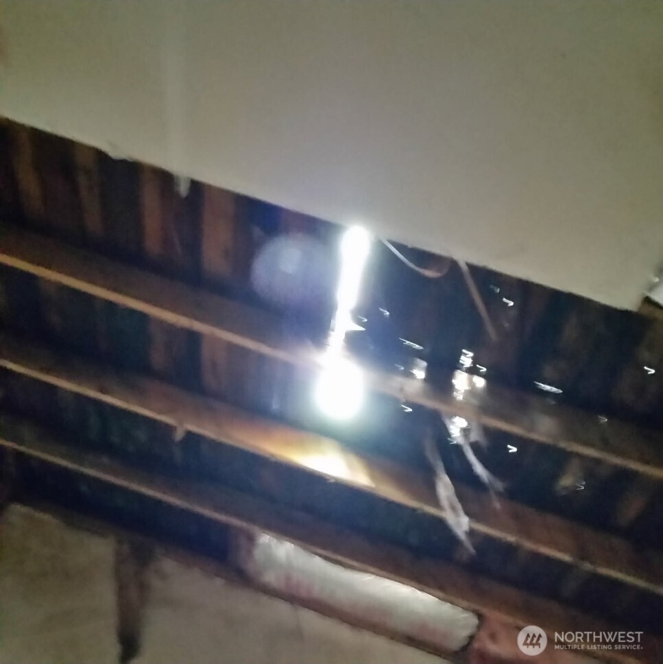 4557 33rd Avenue South Seattle, WA 98108 - Photo 9 of 13