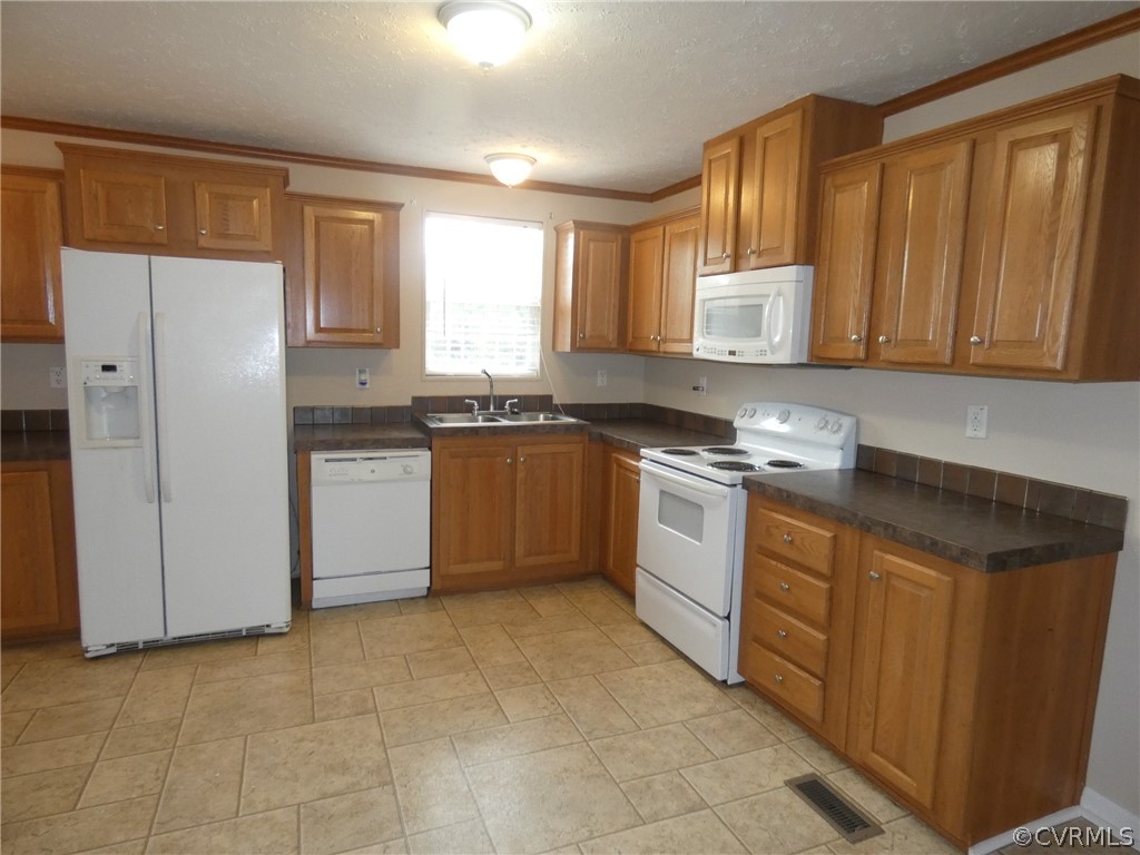 4647 Salisbury Road Waverly, VA 23890 - Photo 9 of 18 Gallery Image 9