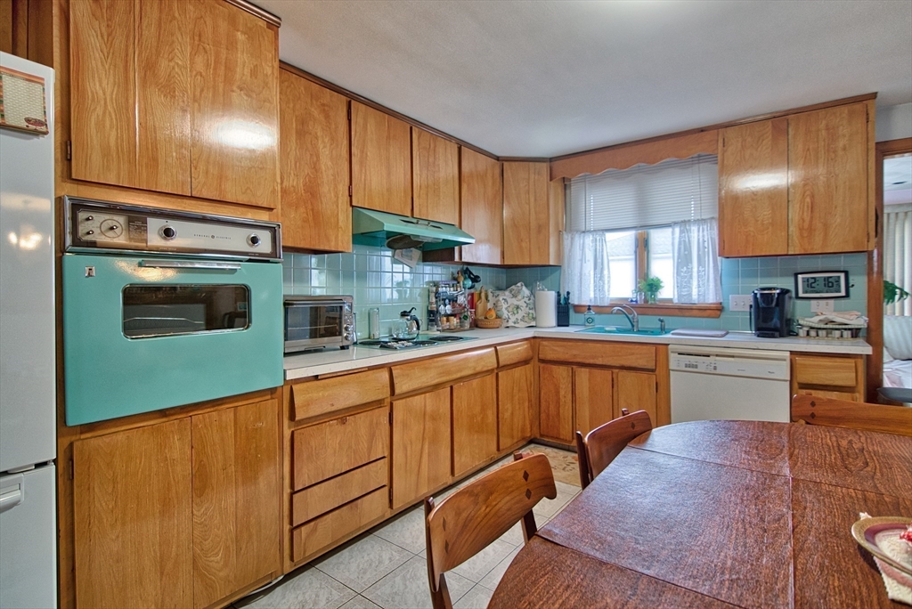 35 Johnny Road Revere, MA 02151 - Photo 13 of 31 Gallery Image 13